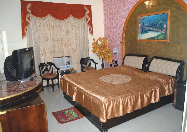 Rishabh Grand Castle Resort Rishikesh Room photo